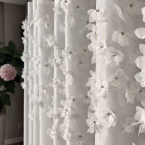 Firana szyfonowa FIORAL 400x140 cm przelotka – kwiaty 3D z cyrkoniami Firany gotowe CYRKONIE